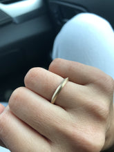 Load image into Gallery viewer, ESME GOLD KNIFE-EDGE RING