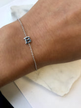 Load image into Gallery viewer, AURUM GOLD INITIAL BRACELET