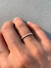Load image into Gallery viewer, AMARA DIAMOND BAND RING