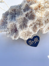 Load image into Gallery viewer, AMAIS ENGRAVABLE HEART NECKLACE
