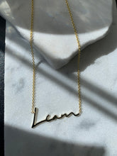 Load image into Gallery viewer, THINNY CUSTOM CURSIVE NAME NECKLACE
