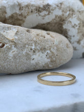 Load image into Gallery viewer, GOLDIE FLAT BAND
